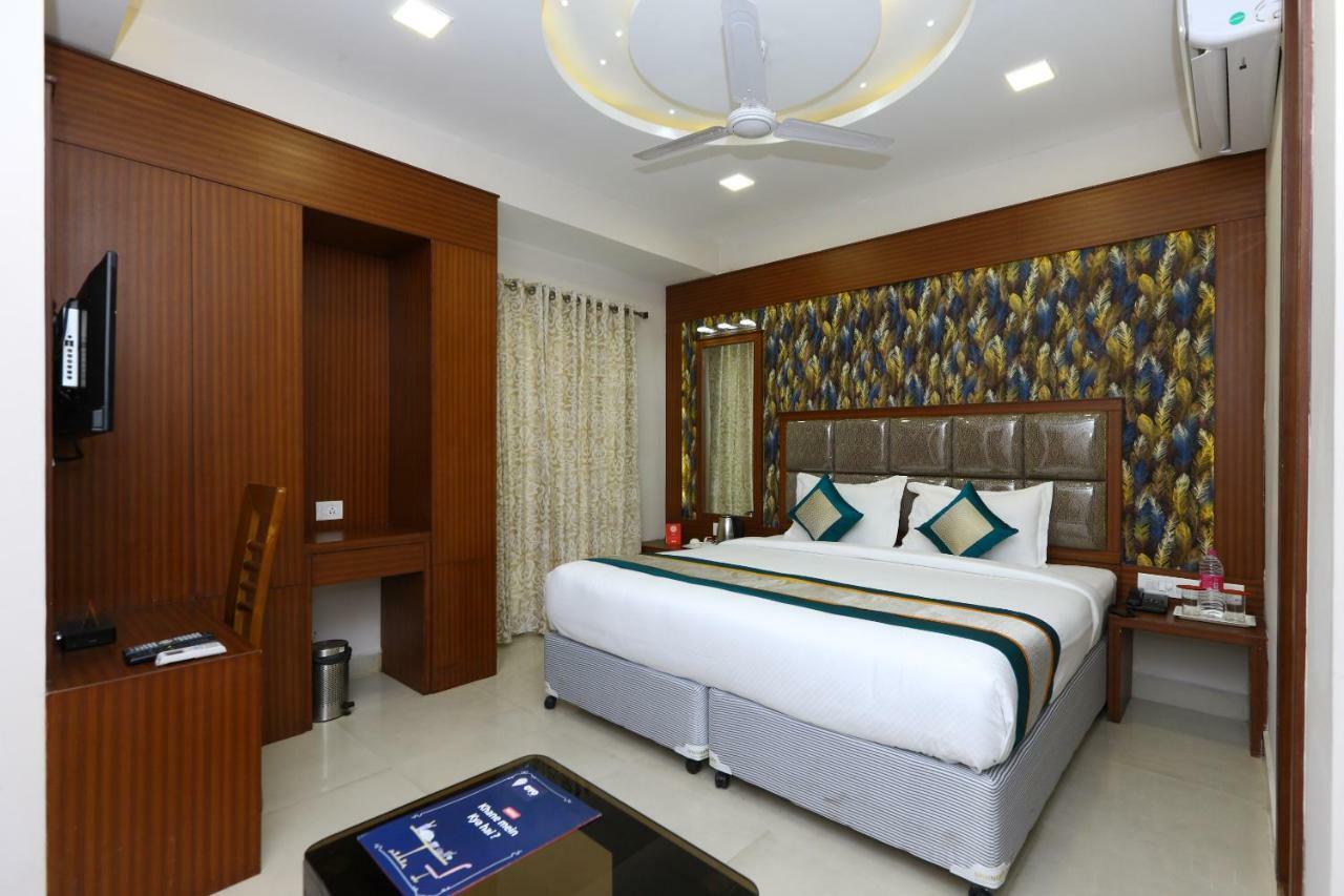Hotel Oyo Flagship 486 Nungambakkam-Greams Road-Apollo Hospital Čennai Exteriér fotografie
