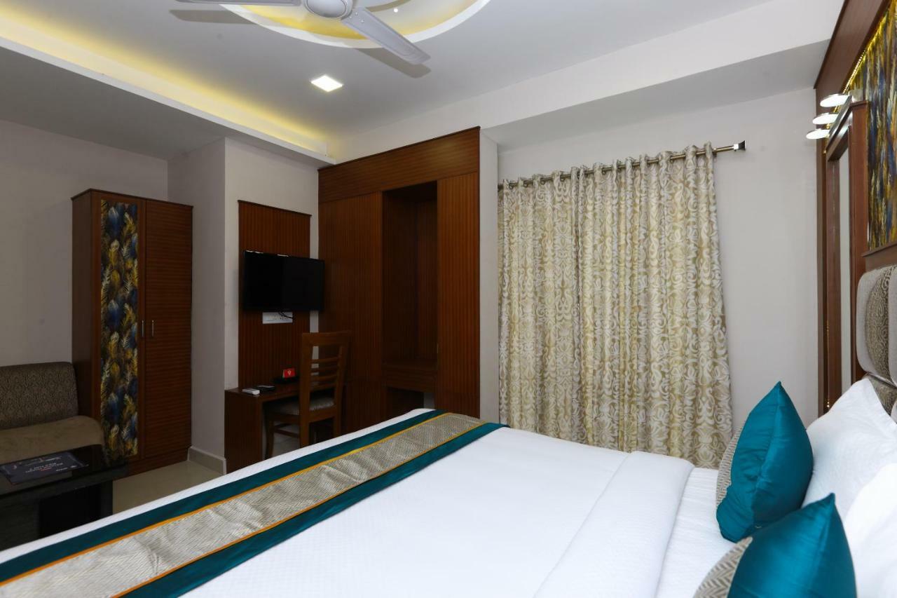 Hotel Oyo Flagship 486 Nungambakkam-Greams Road-Apollo Hospital Čennai Exteriér fotografie